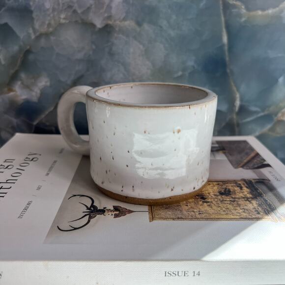 Studio Art Pottery Mug 2.7 " Tall White Speckled Glazed Stoneware Signed JG - Picture 4 of 9